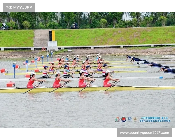 首届全运会赛艇奖牌得主胡玉书现身支持儿子胡兵推广活动